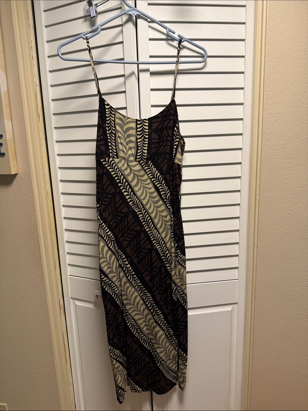 Manuhealii Brown and Cream Diagonal-Print Spaghetti Strap Midi Dress